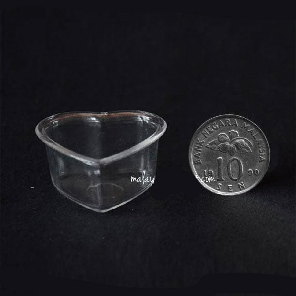 1 x Love Shaped Miniature Bowl